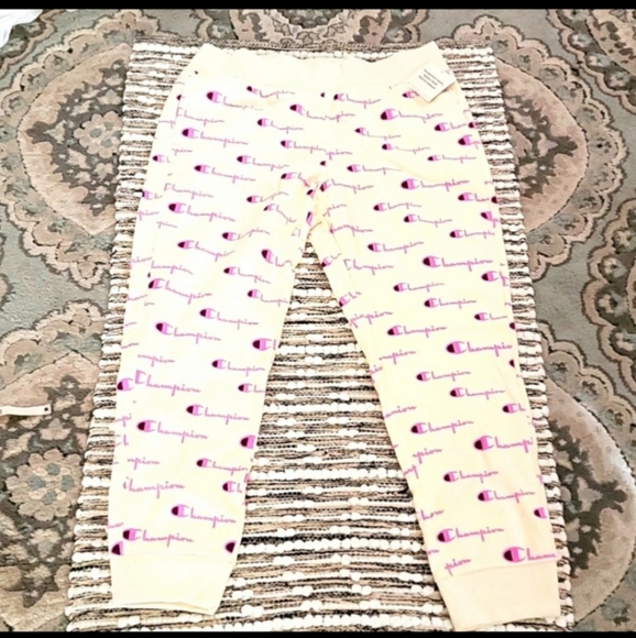 Champion Plus Size Reverse Weave Logo Joggers Size 2X - Picture 2 of 8